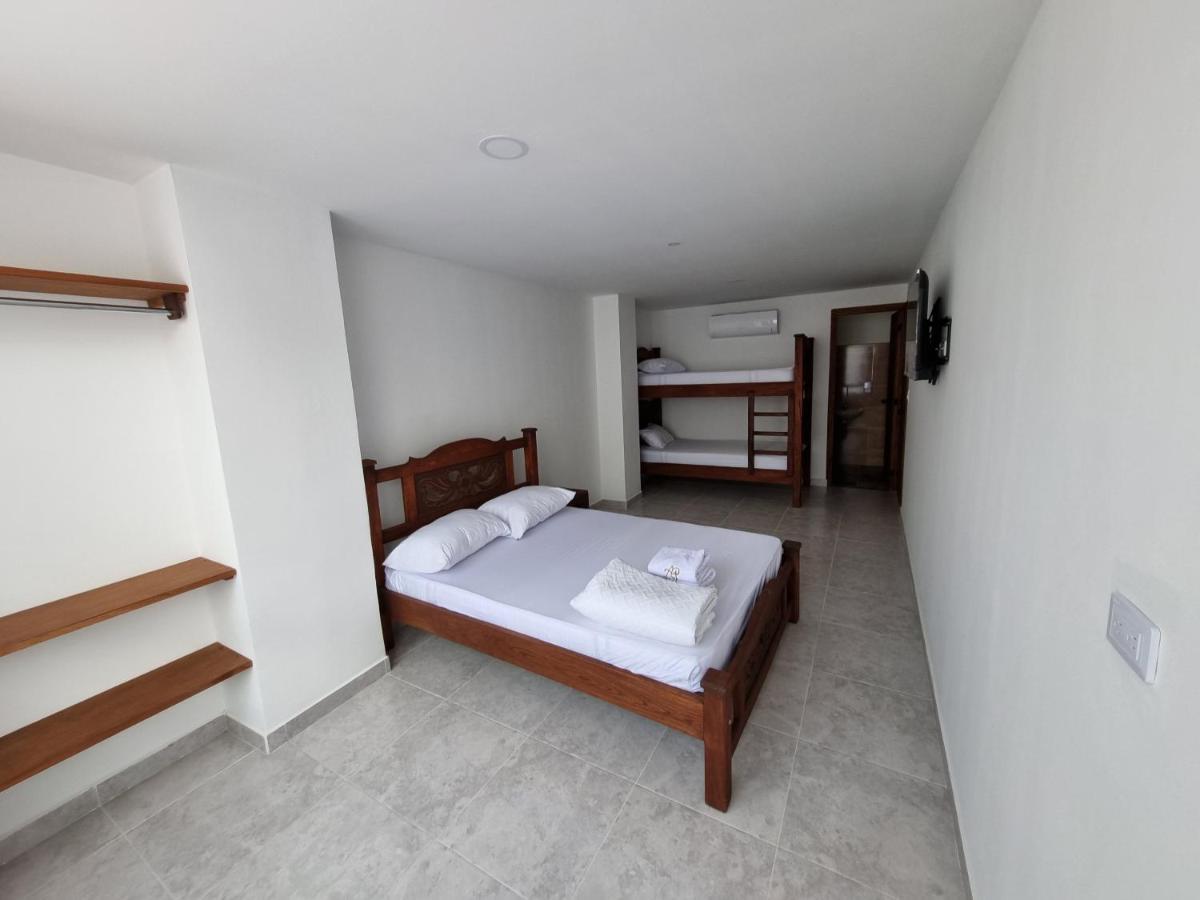 Hotel Antonella Plaza Pinchote 외부 사진