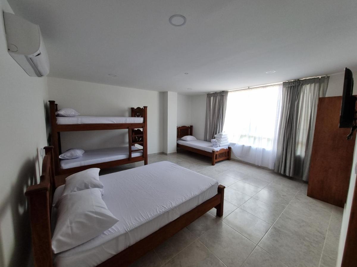 Hotel Antonella Plaza Pinchote 외부 사진