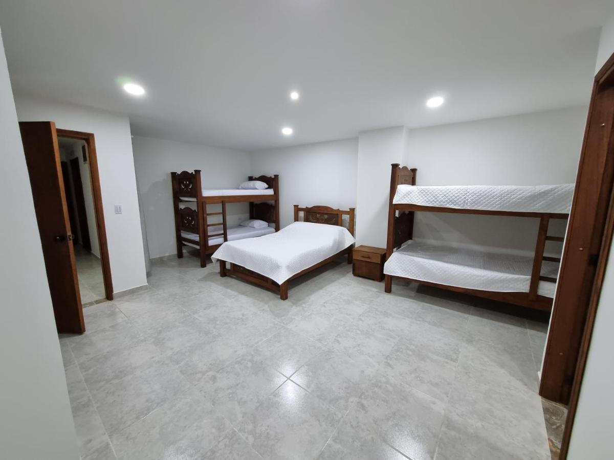 Hotel Antonella Plaza Pinchote 외부 사진