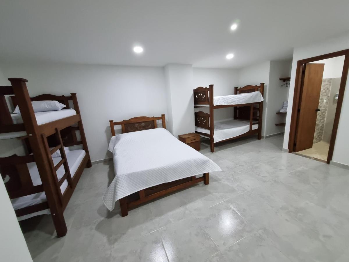 Hotel Antonella Plaza Pinchote 외부 사진